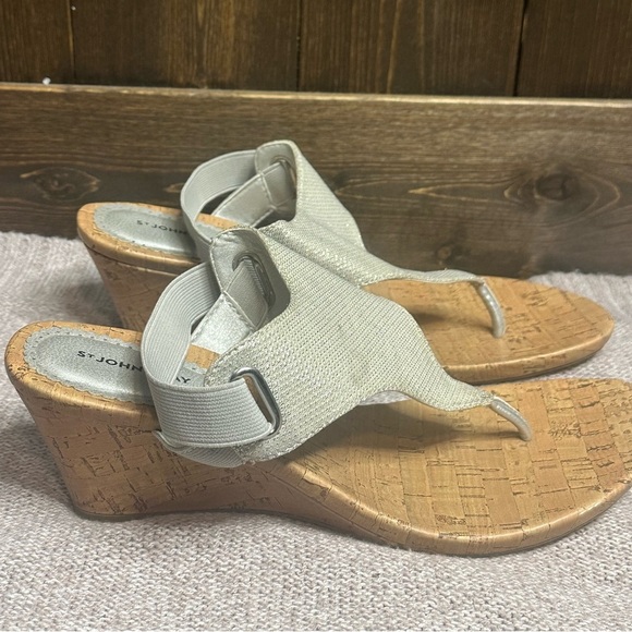 Pre-loved St. John’s Bay•Silver•Size8.5 M•Wedge•Sandal - Picture 2 of 6